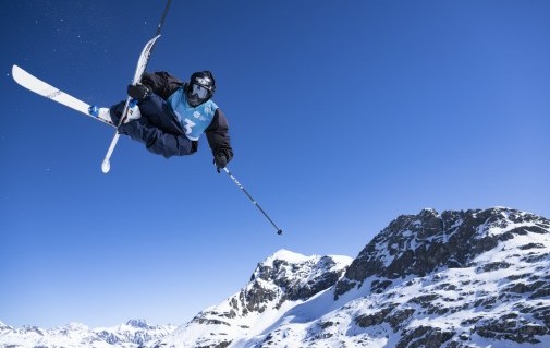 FIS Snowboard Halfpipe Europa Cup / Slopestyle + Big Air SM, Corvatsch